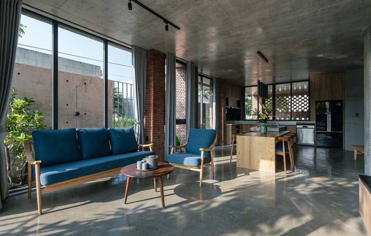 Chivi House - Nhà Phố Mang Nét Bình Yên Thô Mộc